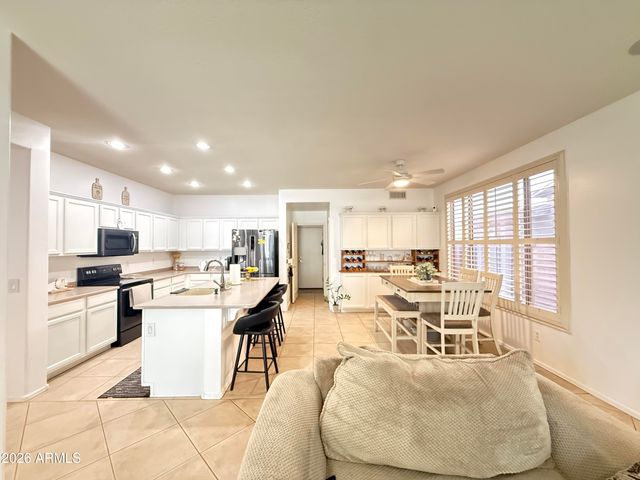 757 W ALOE Place, Chandler, AZ 85248