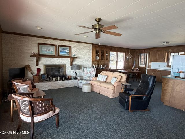 991 Pinecrest Road, Bath, NC 27808