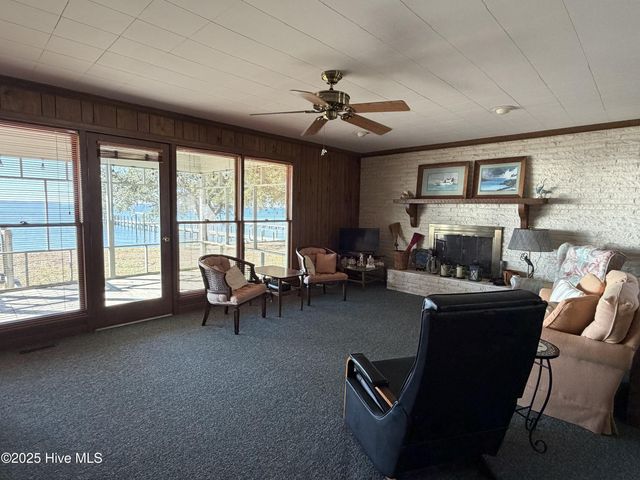 991 Pinecrest Road, Bath, NC 27808