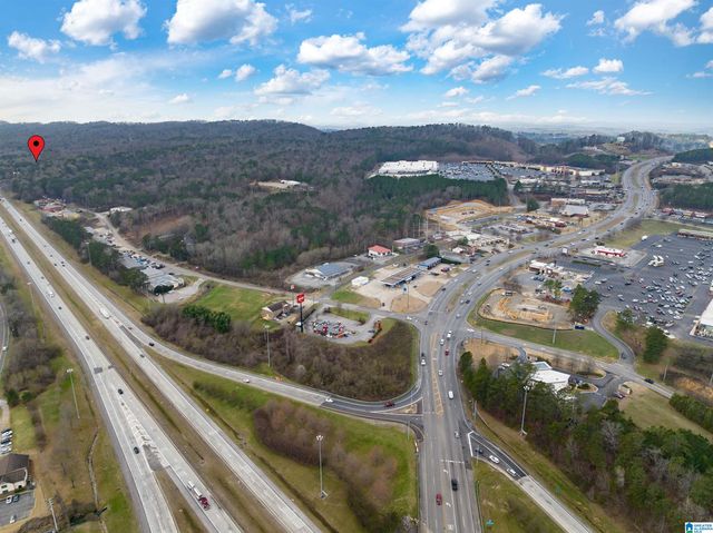 4074 HUNTWELL LANE, Birmingham, AL 35235