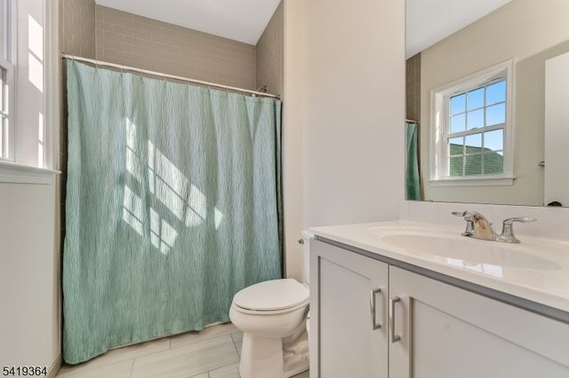 1 Belmont Ct, Alexandria Twp., NJ 08867