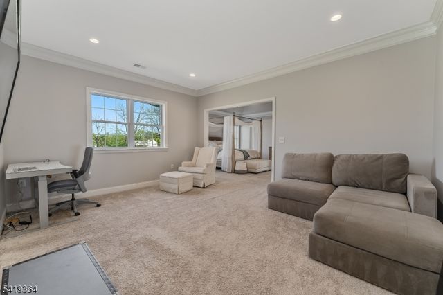 1 Belmont Ct, Alexandria Twp., NJ 08867