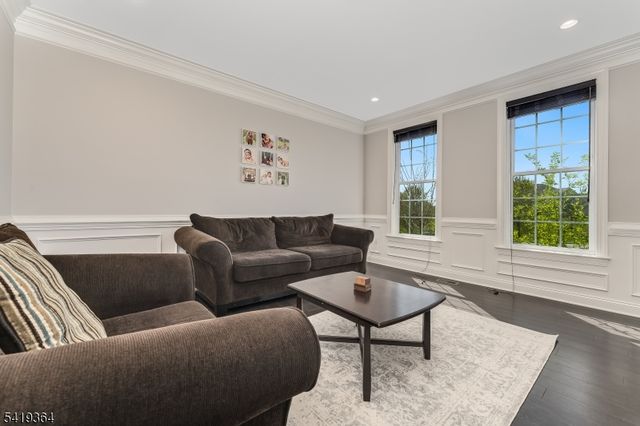 1 Belmont Ct, Alexandria Twp., NJ 08867