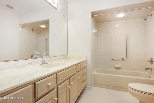 1665 Goldspire Road, Toms River, NJ 08755