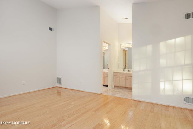 1665 Goldspire Road, Toms River, NJ 08755