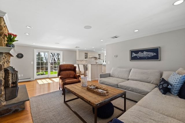 243 Bear Hill Rd, North Andover, MA 01845