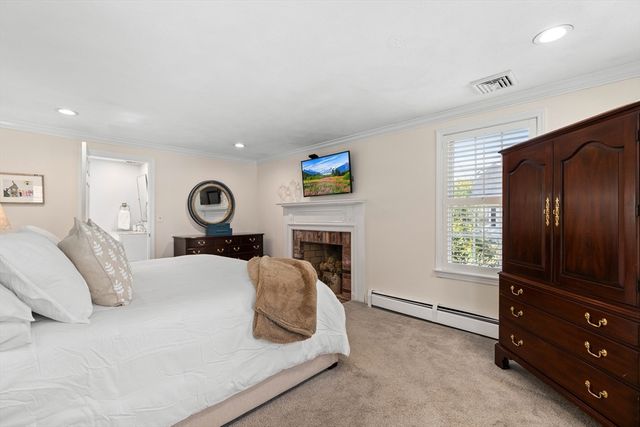 243 Bear Hill Rd, North Andover, MA 01845