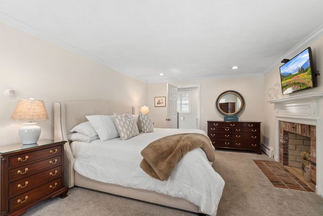 243 Bear Hill Rd, North Andover, MA 01845