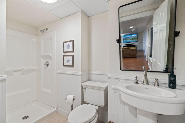 243 Bear Hill Rd, North Andover, MA 01845