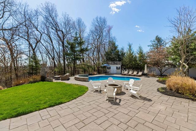 243 Bear Hill Rd, North Andover, MA 01845