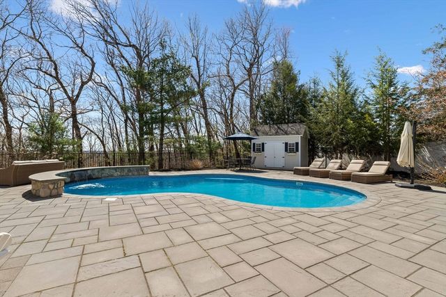 243 Bear Hill Rd, North Andover, MA 01845