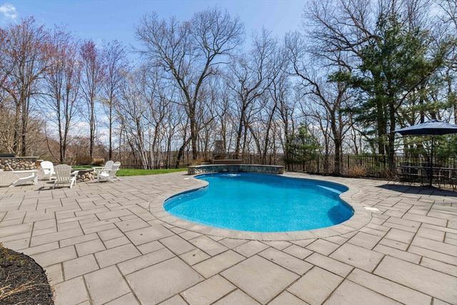 243 Bear Hill Rd, North Andover, MA 01845