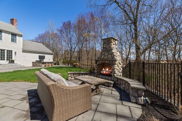 243 Bear Hill Rd, North Andover, MA 01845