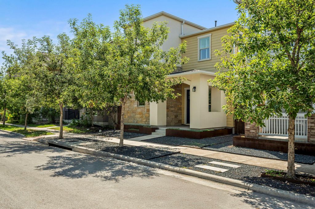 2501 Moreno ST, Austin, TX 78723