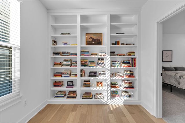 2047 E Little Crew Drive, Fayetteville, AR 72703