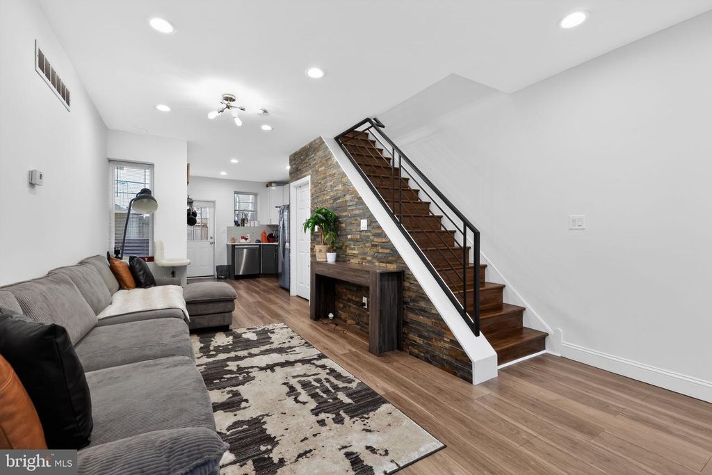 1827 DUDLEY ST, PHILADELPHIA, PA 19145 — photo 4