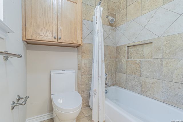 3403 Stoney Country, San Antonio, TX 78247