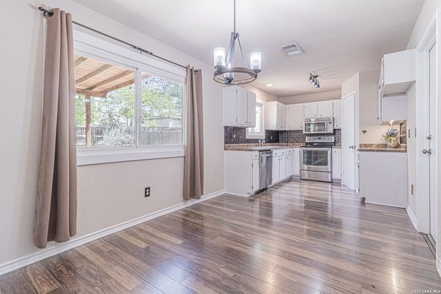 3403 Stoney Country, San Antonio, TX 78247