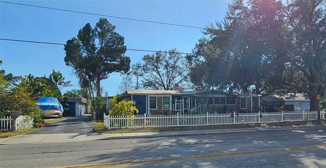 5040 70TH AVENUE N, Pinellas Park, FL 33781