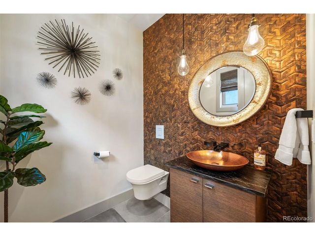 424 Grape St, Denver, CO 80220