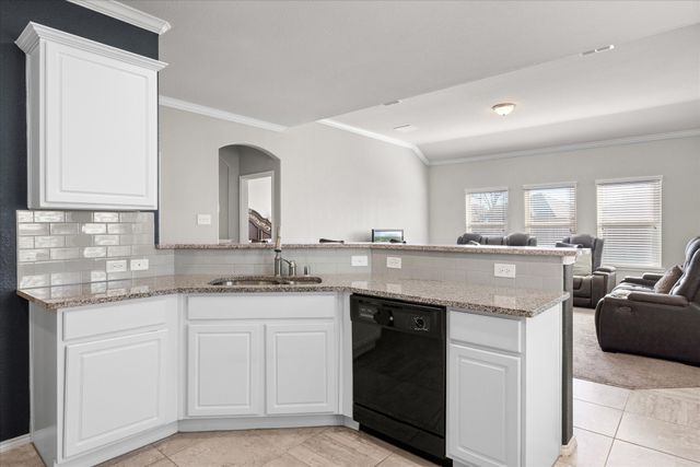 424 Eureka Court, Burleson, TX 76028