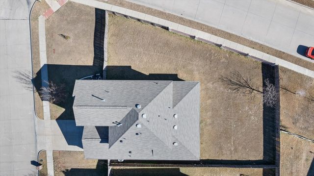 424 Eureka Court, Burleson, TX 76028