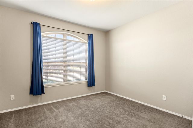 424 Eureka Court, Burleson, TX 76028