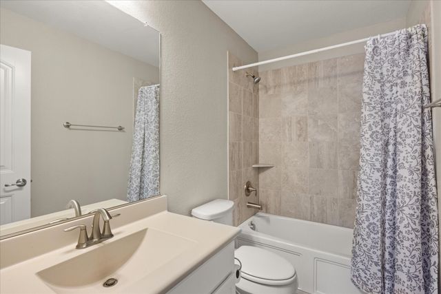 424 Eureka Court, Burleson, TX 76028