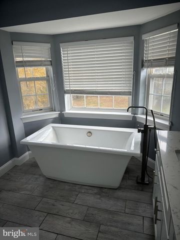 2504 GRANT CT, Jeffersonville, PA 19403