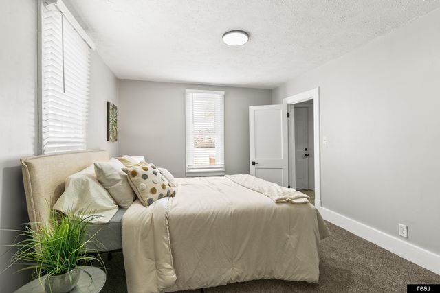 1634 Avenue A, Council Bluffs, IA 51501