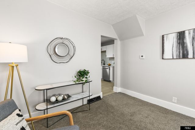 1634 Avenue A, Council Bluffs, IA 51501