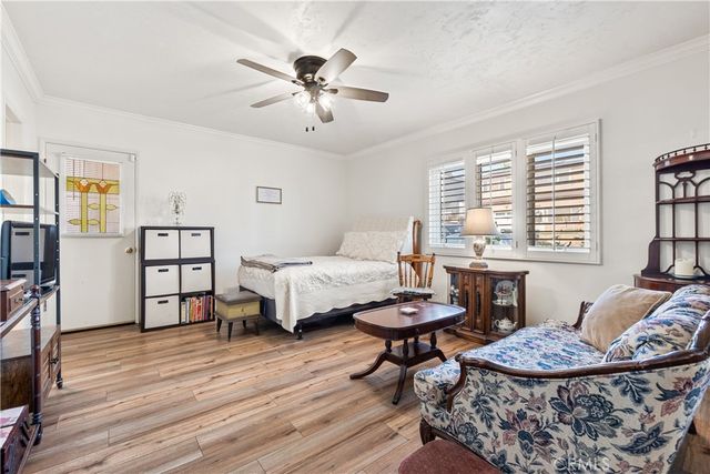 4580 W 132nd Street, Hawthorne, CA 90250