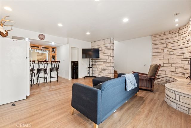 4580 W 132nd Street, Hawthorne, CA 90250