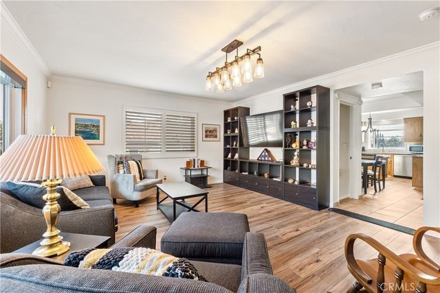 4580 W 132nd Street, Hawthorne, CA 90250