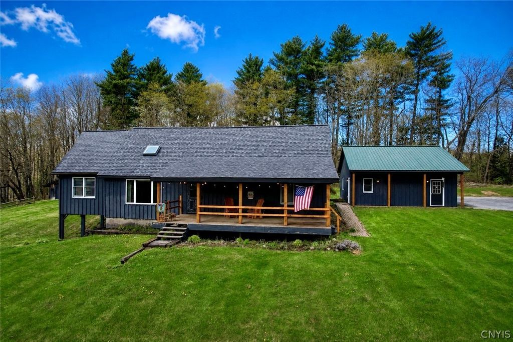 4251 Nelson Road, Nelson, NY 13035