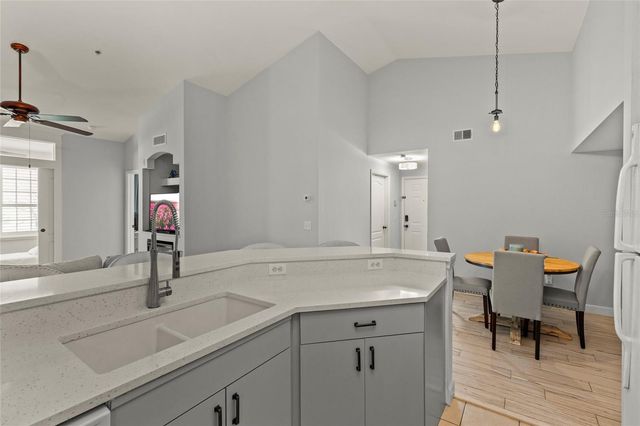 4166 CENTRAL SARASOTA PARKWAY 527, Sarasota, FL 34238