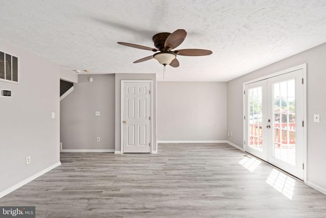 1003 HIGHPOINTE BLVD, Stafford, VA 22554