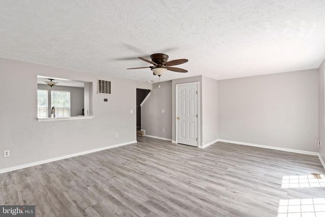 1003 HIGHPOINTE BLVD, Stafford, VA 22554