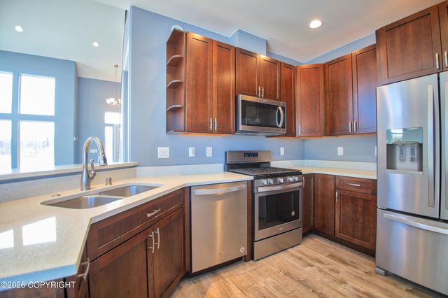 4626 S Runabout Circle, Big Lake, AK 99652