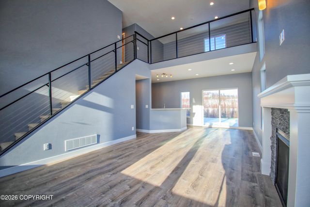 4626 S Runabout Circle, Big Lake, AK 99652