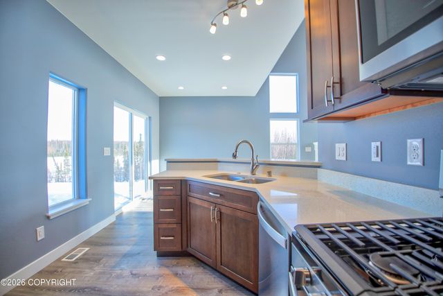 4626 S Runabout Circle, Big Lake, AK 99652