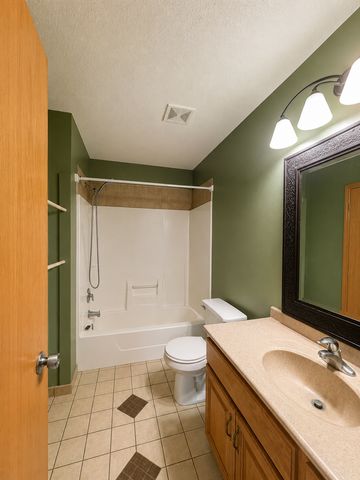 477 Shannon Drive, Big Lake, MN 55309