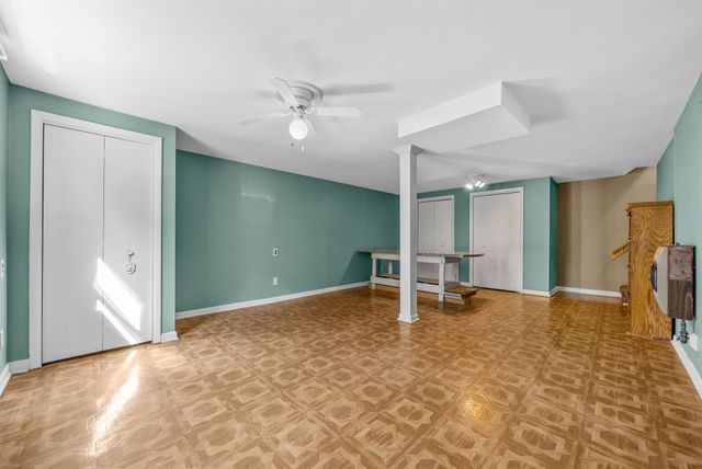 1014 Dominion Dr, Clarksville, TN 37042
