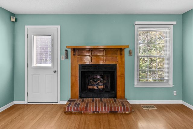 1014 Dominion Dr, Clarksville, TN 37042