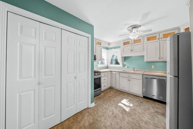 1014 Dominion Dr, Clarksville, TN 37042