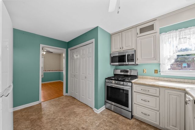 1014 Dominion Dr, Clarksville, TN 37042