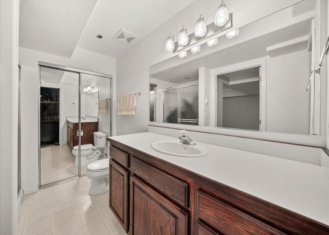 18011 N Saddle Hill Rd, Colbert, WA 99005