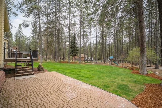 18011 N Saddle Hill Rd, Colbert, WA 99005
