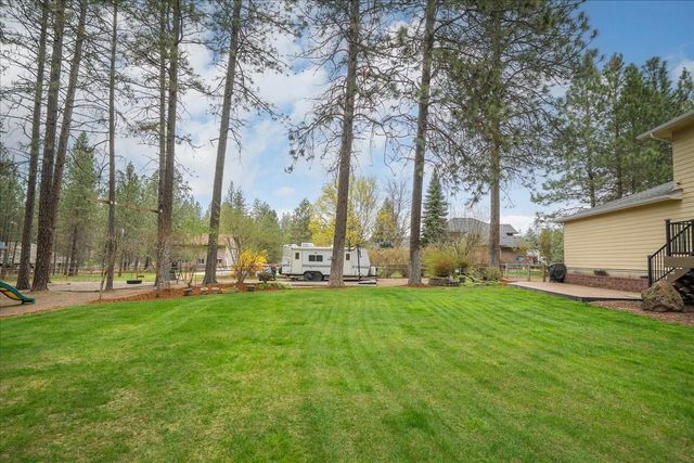 18011 N Saddle Hill Rd, Colbert, WA 99005