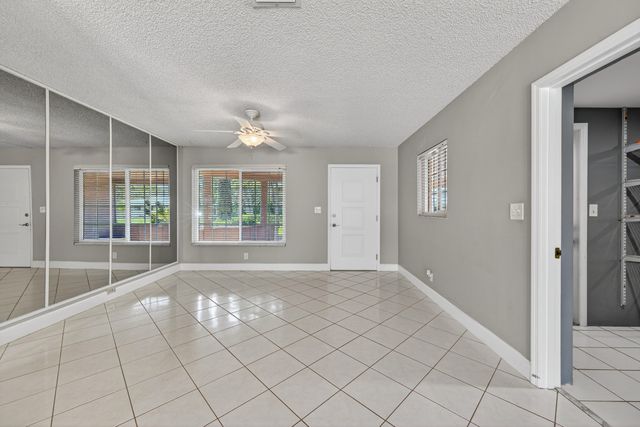 431 NE 24th Court, Boca Raton, FL 33431